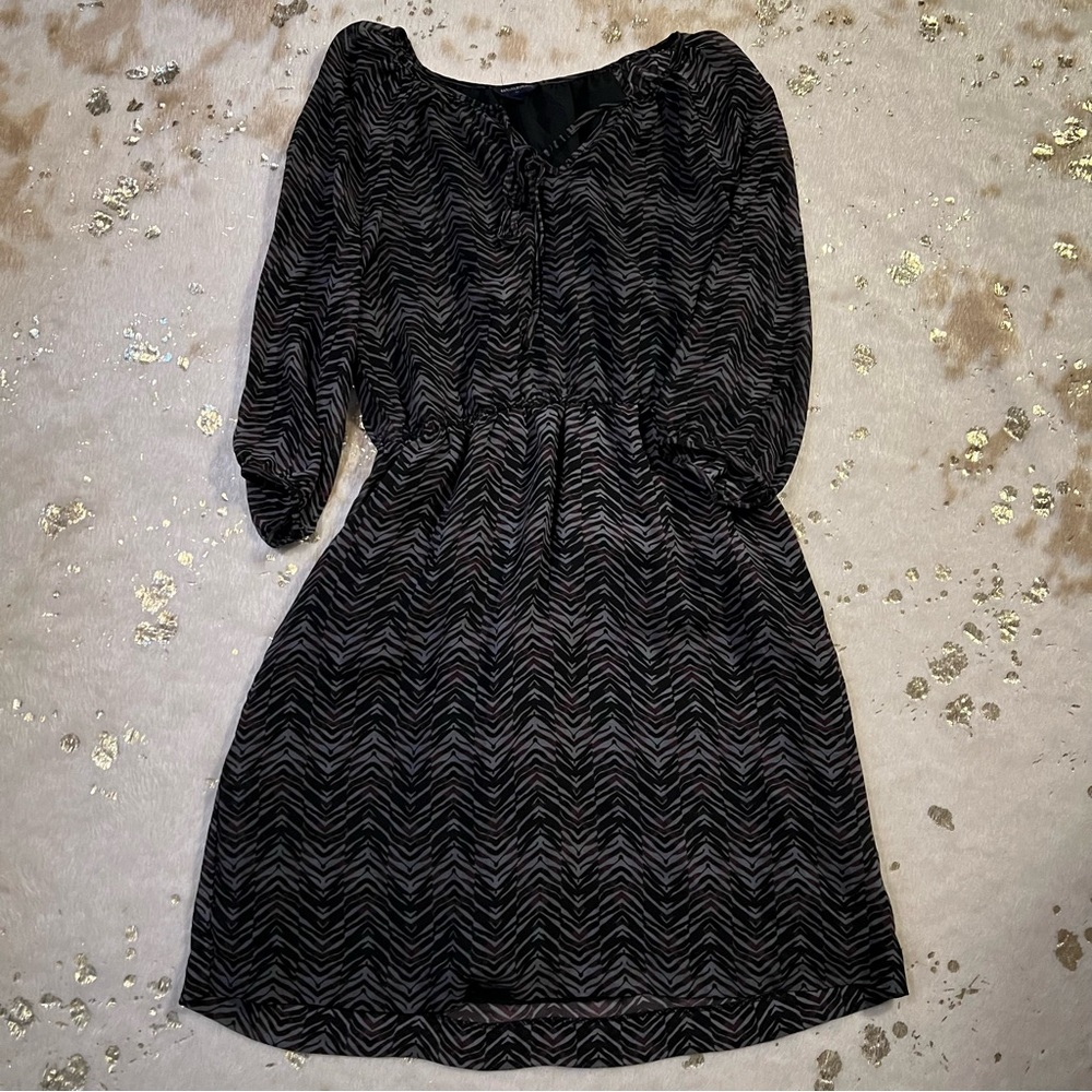 Banana Republic 10 dress sheer sleeves size brown beige pattern